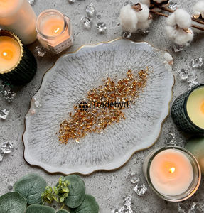 ถาดเรซิ่นหรูหราสำหรับเสิร์ฟอาหาร ตกแต่งโต๊ะอาหาร งานแต่งงาน และเป็นของขวัญ Tradebyd - Product Image 1