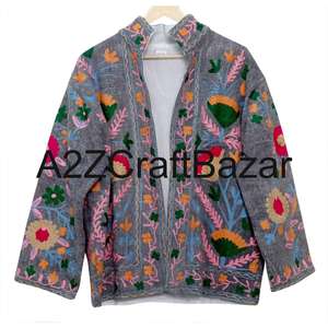 A2ZCraftBazar Nueva Chaqueta Bohemia de Invierno para Mujer, Hecha a Mano en India, Rajasthan, Bordada con Flores Suzani, de Algodón Tejido, Acolchada - Product Image 6