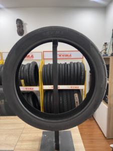 Pneu de scooter sans chambre à air en caoutchouc de qualité supérieure K306, 16 pouces, 17 pouces, longue durée de vie, utilisation en ville - Product Image 4