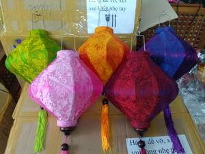 Design Fabric Silk <b>Lantern</b> with Floral Designs for Festival Lighting Bamboo Lamp Many Shape Silk <b>Lantern</b> Colorful Silk <b>Lantern</b> - Product Image 6
