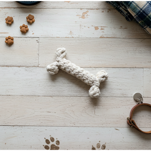 Jouet pour chien écologique The Little Love, bâton en corde blanche, jouet pour animaux de compagnie en coton durable, style dessin animé, pour jouer, emballé dans un sac - Product Image 4