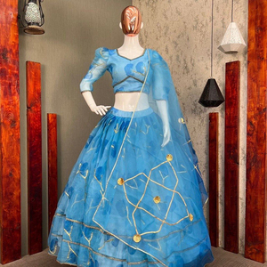 Haute qualité couleur bleue chaude Lehenga Choli Photos imprimées et brodées Lehenga choli pour les filles fête porter avec le prix le plus bas