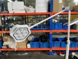 ไฟผ่าตัดแบบพกพา LED สำหรับคลินิกทันตกรรม <span class=keywords><strong>การ</strong></span><span class=keywords><strong>ตรวจ</strong></span>ทางการแพทย์ ไฟผ่าตัดแบบตั้งพื้นไร้เงาสำหรับห้องผ่าตัด - Product Image 6