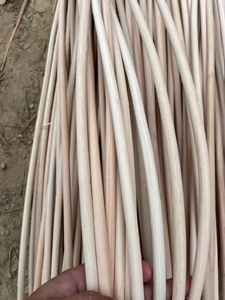 Spline en rotin de qualité supérieure utilisée pour fixer les sangles de canne dans les conceptions de cadres de meubles - Product Image 5