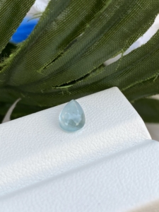Belle pierre Cabochon en forme de poire aigue-marine de couleur naturelle avec une pierre précieuse en vrac de bon lustre pour la fabrication de bijoux 1.11 carats - Product Image 4