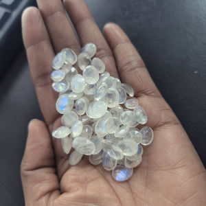 79 piezas de piedra lunar arcoíris natural de 7x5mm a 11x9mm faceta ovalada 152,25 CT Iroc Sales piedra lunar de Fuego Azul piedras preciosas sueltas cortadas US $87 - Product Image 5