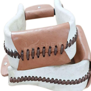 Estribos de caballo de color personalizado Cómodo y duradero para montar a diario Estribos de caballo más vendidos hechos en Pakistán - Product Image 2