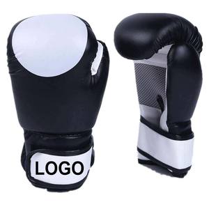 Guantes de Boxeo de Cuero Unisex de Diseño Personalizado de Alta Calidad a Precio de Mayoreo 2025 con Agarres para las Manos y Servicio OEM - Product Image 4