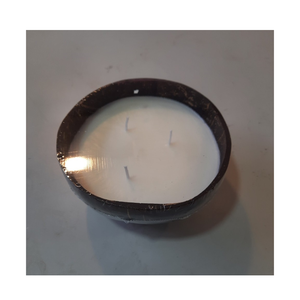 Bougie bol en coquille de noix de coco parfumée personnalisée à la main naturelle de qualité supérieure et belle avec cristal Fabriqué au Vietnam à partir de 99 GD - Product Image 4