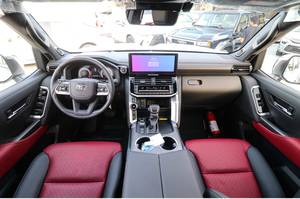 Toyota VXR 4X4 SUV 2026 Usado, Listo para Exportar - Product Image 2