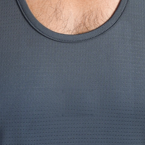 Ropa deportiva Camiseta sin mangas de secado rápido para hombre a la venta Mejor fabricante Logotipo personalizado Gimnasio Fitness Camiseta sin mangas para hombre con tamaño personalizado - Product Image 5