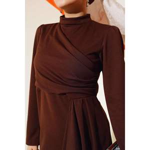 Robe plissée sur le devant Marron - Product Image 1