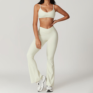 Nouvelle mode Ensemble de yoga à fort impact et ensemble de leggings de gymnastique Ensemble de leggings de yoga taille haute avec logo personnalisé pour femmes - Product Image 4