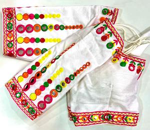 Beau chemisier à manches 3/4ème en soie lourde avec fil miroir et motif coloré multibande de roulement tissé à l'arrière - Product Image 2