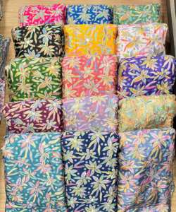 Tissu Chinon imprimé avec des fleurs fortement brodées, design attrayant, tissu très vendu, magnifique tissu pour la vente en gros - Product Image 4