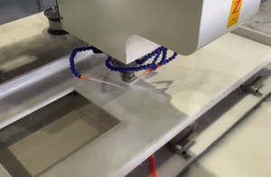 Centre d'usinage CNC automatique à 3 axes pour pierre |   Machine de gravure CNC pour granit/<span class=keywords><strong>marbre</strong></span>/quartz |   Centre de traitement de la pierre ATC - Product Image 5