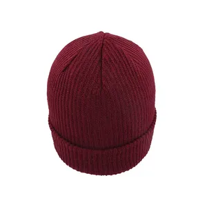 Casquette de skate en acrylique personnalisée pour le merchandising et les présentoirs d'artisanat - Product Image 5