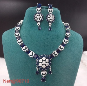 Llamativo AD Collar Pendiente Conjunto Aspecto tradicional para bodas Recepciones Compromisos y festivales - Product Image 2