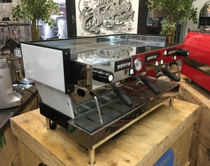 Machine à café LINEA CLASSIC 3 GROUP WHITE COFFEE MACHINE CUSTOM COMMERCIAL + LIVRAISON GRATUITE - Product Image 1
