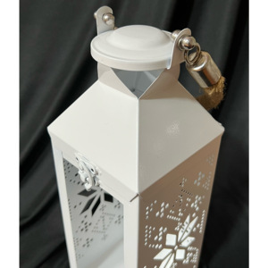 Bougeoirs et lanternes modernes en métal blanc avec poignées en jute, faits à la main, élégants pour la décoration de la maison, de l'hôtel et du jardin - Product Image 5