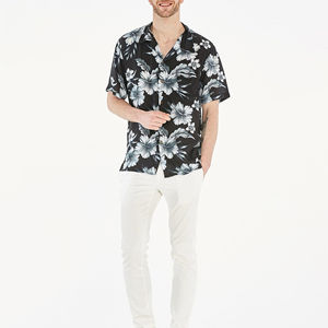 Camisa Casual de Manga Corta con Botones, Cuello en V, de Algodón de Punto Sólido, Corte Regular, Diseño Moderno, Camisas Hawaianas de Playa para Hombre - Product Image 5
