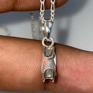 Colgante de ópalo Natural etíope de plata 925, joyería de ópalo de fuego arcoíris múltiple hecha a mano, cristianos Vintage con Material de latón - Product Image 1