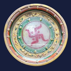 Rajasthani แผ่นหินหินอ่อนสีขาวทำด้วยมือแผ่นหินปูจาทาลีแบบดั้งเดิมของอินเดียสำหรับใช้ในธุรกิจหรือเป็นของขวัญ - Product Image 1