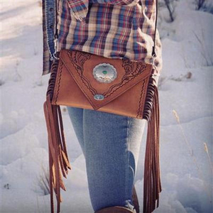 Super Vente : Pochette 100% Cuir Véritable Pur, Fermeture Éclair, Faible MOQ, Sangle Unique, Étanche, 3L+, Prix Usine en Ligne - Product Image 6