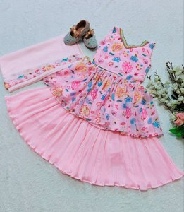 Style indien du sud superbe Look mariage et fiançailles broderie spéciale travail beau costume Salwar imprimé numérique pour les enfants - Product Image 4