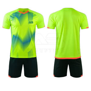 Ropa de fútbol de gran tamaño de alta calidad Material de uniforme de equipo duradero - Product Image 1