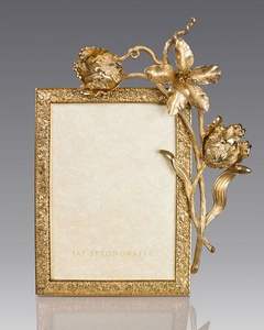 Cadre photo en verre et métal fabriqué à la main de qualité supérieure avec un design d'inspiration antique luxueux pour des intérieurs intemporels - Product Image 3