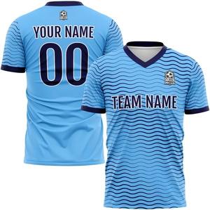 Camiseta Deportiva Personalizada de Fútbol Sublimada de Alta Calidad para Hombre, Mezcla de Poliéster/Algodón, Ecológica, de Secado Rápido, Manga Corta, Directo de Fábrica - Product Image 3