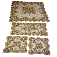 Nappe et chemin de table personnalisables brodés à la main avec des motifs floraux, vente chaude, élégants pour mariage, Noël, décoration de table