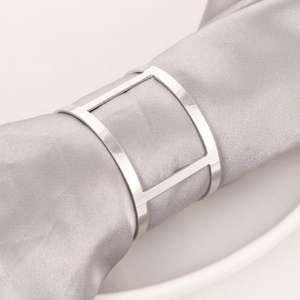 Elegantes servilleteros de acero inoxidable con diseños clásicos y atemporales que combinan bien con porcelana fina y cristalería - Product Image 5