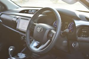 2024 TOYOTA HILUX DU CABINA USADA - Product Image 6