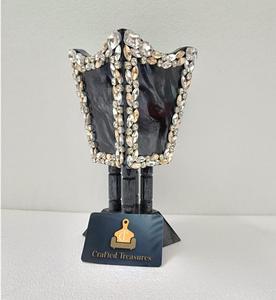 Nouvel arrivage Brûleur d'encens en résine époxy Brûleur Bakhoor avec grand cristal luxueux ou strass floral Mubakhar - Product Image 4