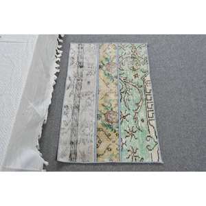 Modern Vintage Turkish <b>Rug</b> 1.8x2.9ft Green Beige <b>Flat</b> Weave Wool Patchwork Pattern for Living Room Decor 4m Width 4cm Plush Pile - Product Image 1