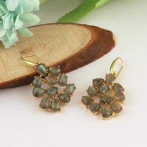 ต่างหูห้อยประดับลาบราดอไรต์สีรุ้งน้ำหนักเบา ดีไซน์ทันสมัย รูปทรงลูกแพร์ ทำจากอัญมณีธรรมชาติ เหมาะสำหรับผู้หญิง - Product Image 2