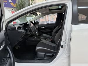 รถยนต์โตโยต้า โคโรลล่า มือสอง รุ่นเพรสทีจ เกียร์ออโต้ เบาะหนัง ยาง R16 พวงมาลัยซ้าย พร้อมกล้องมองหลังและระบบขับเคลื่อนล้อหน้า - Product Image 4