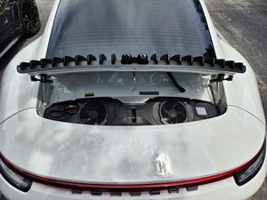 2021 911 Carrera S Coupé, boîte manuelle 7 vitesses, pack SportDesign, peu modifié, appartenant à un propriétaire de Floride - Product Image 6