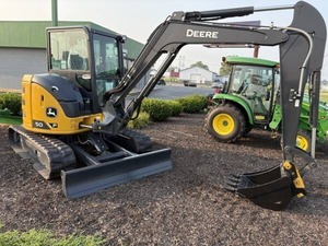 Minicargadora de excavadora 2024 Johnn Deeree 50 P - Product Image 5