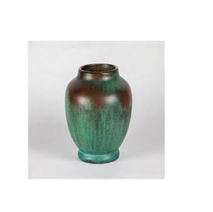 Florero Moderno Hecho a Mano de Hierro con Textura Turquesa y Detalles en Cobre para Decoración del Hogar y Centros de Mesa para Bodas - Product Image 6