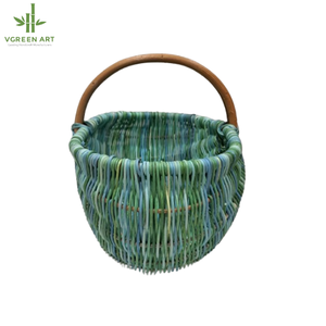 ตะกร้าหวายพร้อมที่จับเป็นมิตรกับสิ่งแวดล้อมทำด้วยมือจากงานหัตถกรรมเวียดนามสีเขียวและสีฟ้า - Product Image 6