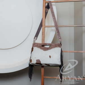 Bolso bandolera de cuero mecanizado a mano, hecho a mano, pelo en piel de vaca, bolso oculto para mujer, bolso elegante y de lujo con flecos y Asa superior - Product Image 4