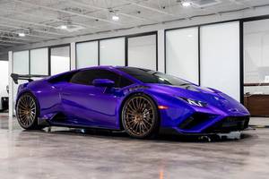 Entrega a Domicilio, Auto Deportivo de Lujo Usado 2021 Huracán EVO-RWD 5.2L V10 Automático, Volante a la Izquierda, Alto Rendimiento - Product Image 2