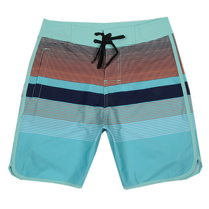 Logo personnalisé de haute qualité pour hommes Maillot de bain 5 pouces à séchage rapide respirant et imprimé Short de plage 100% polyester - Product Image 2