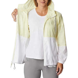 Chaqueta cortavientos de invierno para mujer personalizada de punto de algodón-poliéster con capucha de montaña estampado de letras a prueba de viento con estilo - Product Image 4