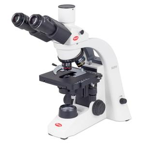 Microscope halogène trinoculaire Motic BA210 avec oculaire 10x et grossissement d'objectif 100x - Product Image 1