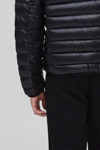 Vente en gros Veste Bulle Noire pour Homme Dernière Conception Haute Brillance Matelassée à Capuche Coupe-Vent Imperméable Toile Logo Personnalisé Fourrure - Product Image 6