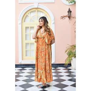 Robe maxi de style kaftan imprimée pour femmes avec col en V Silhouette fluide Robe bohème ethnique pour l'été - Product Image 2